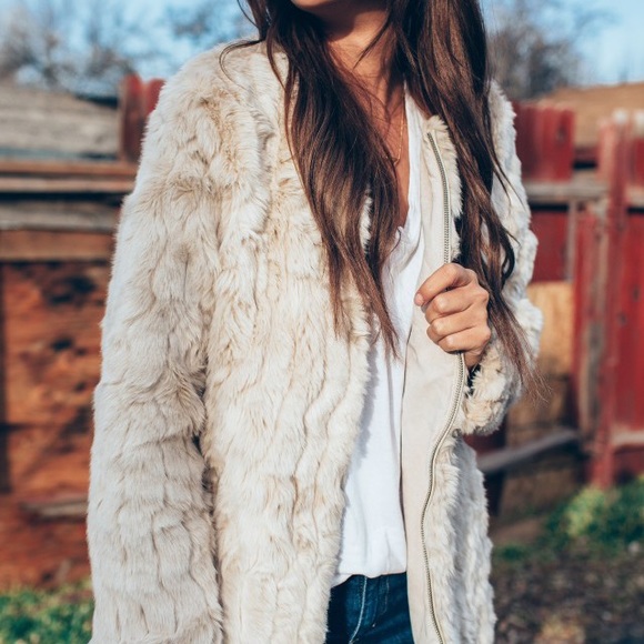 Forever 21 faux fur coat - S - Picture 7 of 7